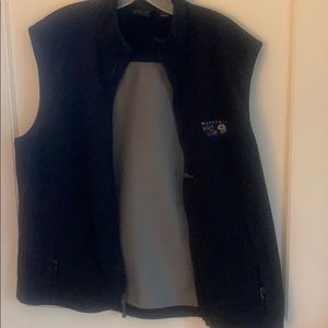 Mountain Hardware Vest